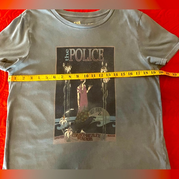 🛍️The Police VTG Y2K Design 2007 Concert T Shirt Commonwealth Stadium Alberta, L - Picture 4 of 8